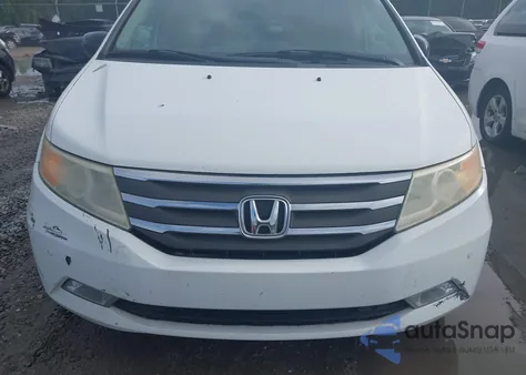 2011 Honda Odyssey Touring/Touring Elite from USA, damaged, VIN 5FNRL5H93BB025168